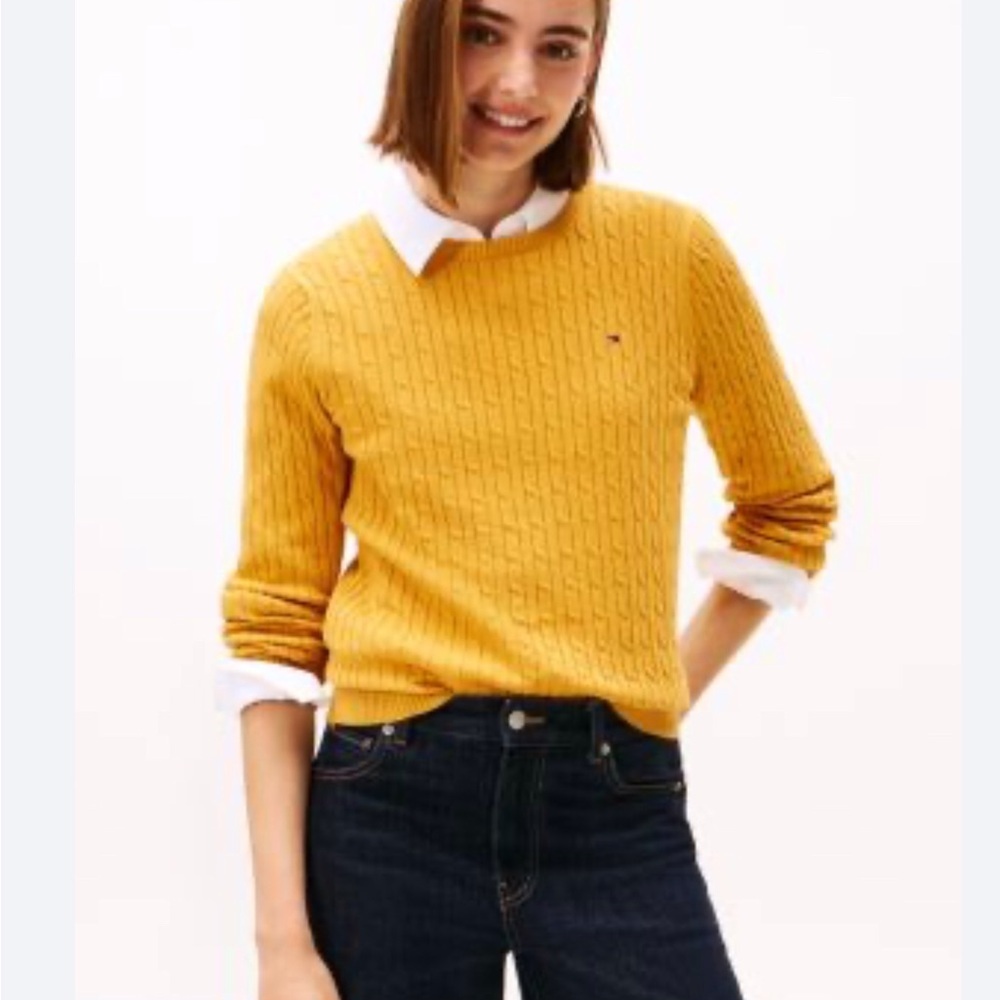 Tommy Hilfiger Women's Mustard Cable Knit Sweater